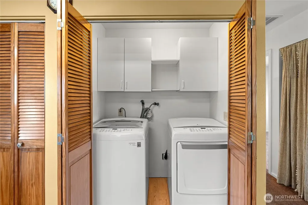 710 Perry Avenue Hoquiam WA 98550