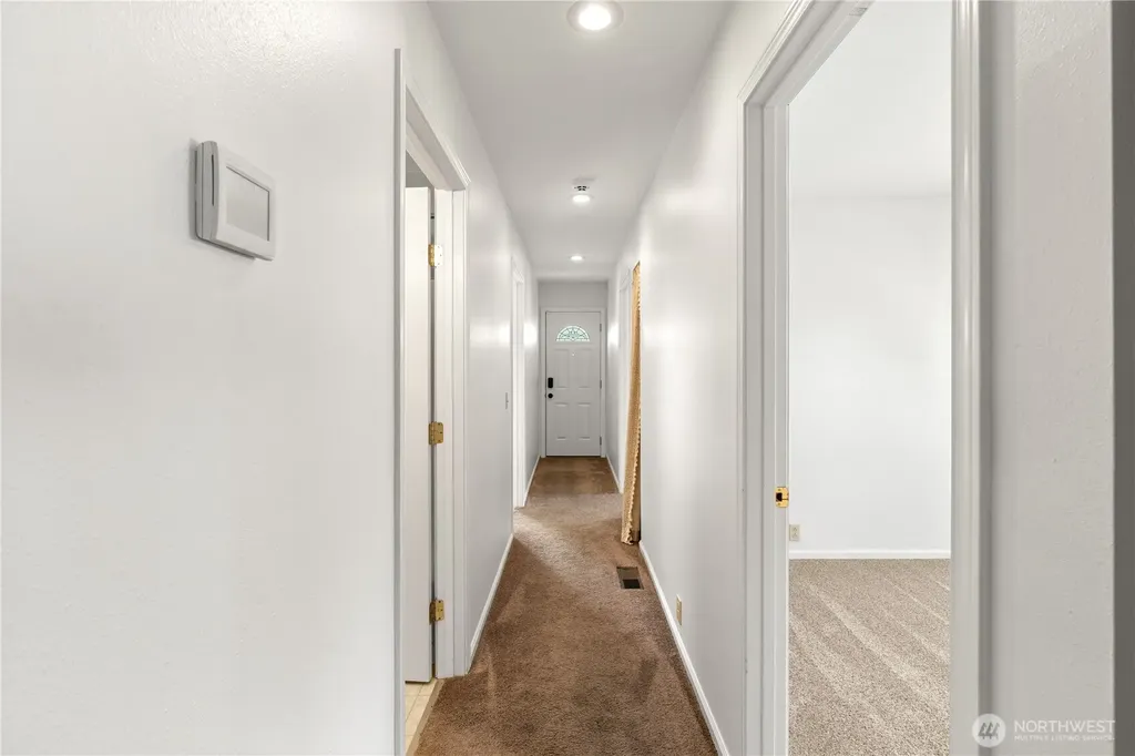 710 Perry Avenue Hoquiam WA 98550
