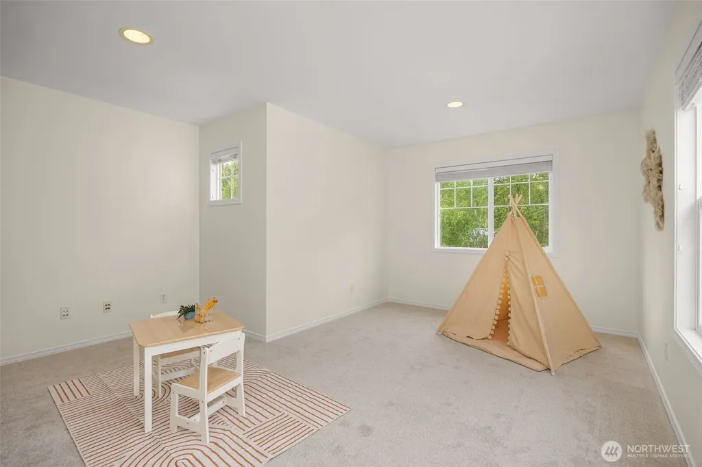 34503 SE Steller Way Snoqualmie WA 98065