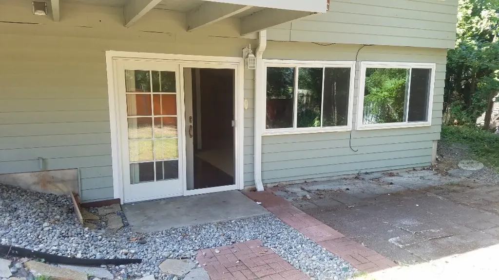 12536 SE 53rd Street Bellevue WA 98006