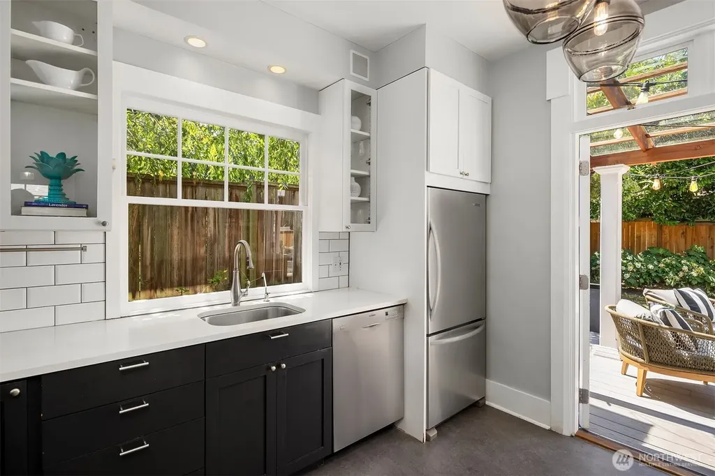 3141 Broadway E Seattle WA 98102
