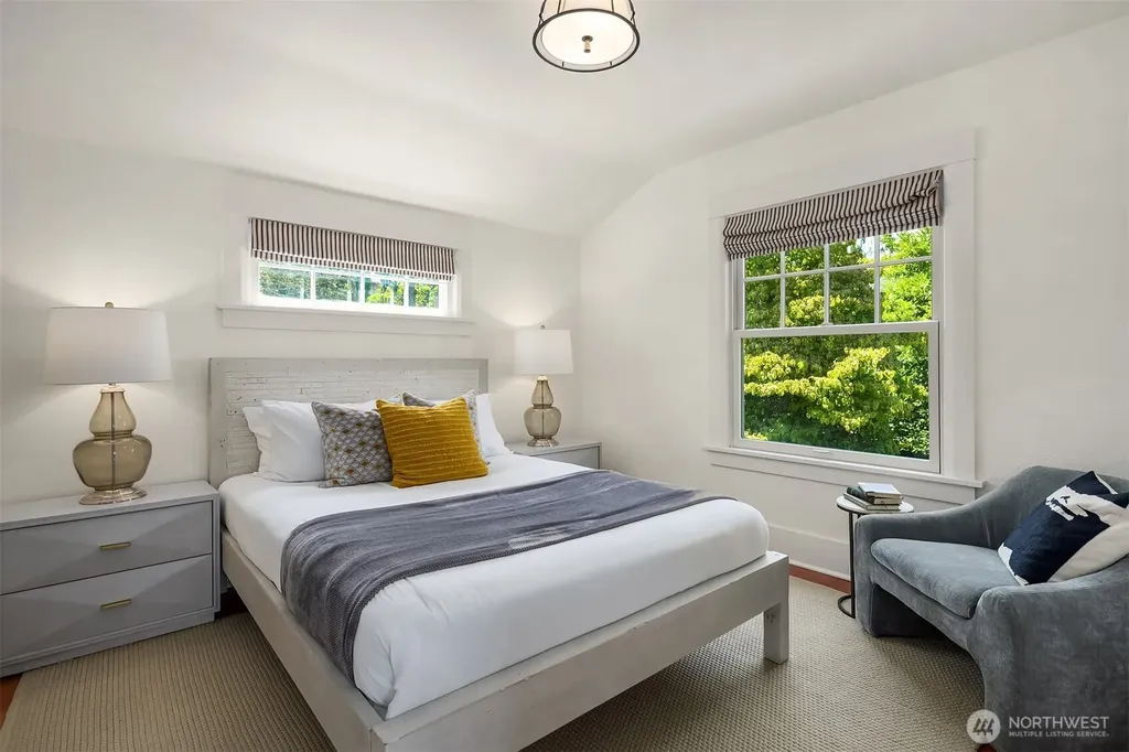 3141 Broadway E Seattle WA 98102