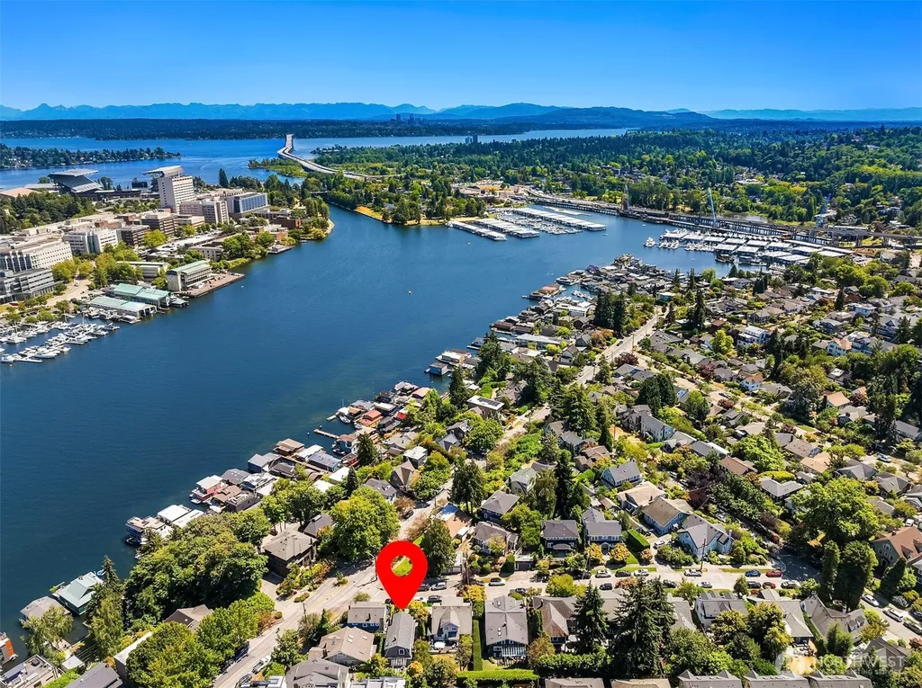 3141 Broadway E Seattle WA 98102