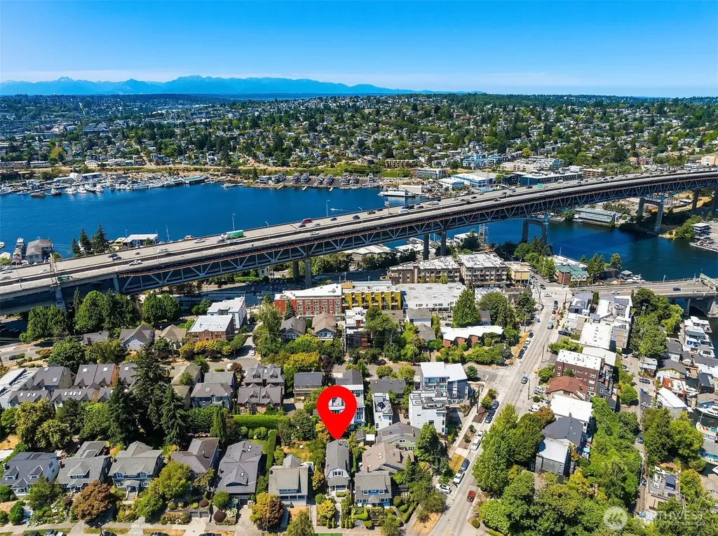 3141 Broadway E Seattle WA 98102