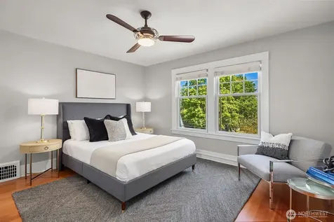 3141 Broadway E Seattle WA 98102