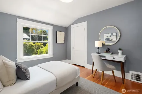 3141 Broadway E Seattle WA 98102