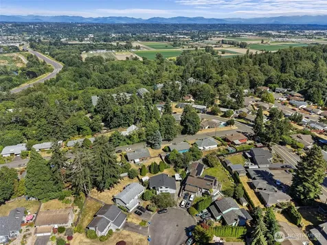 25312 45th Avenue S Kent WA 98032