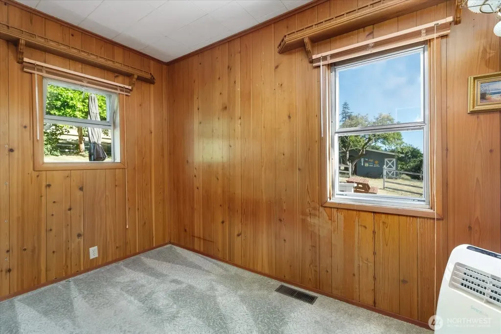 6054 Snapdragon Lane Clinton WA 98236