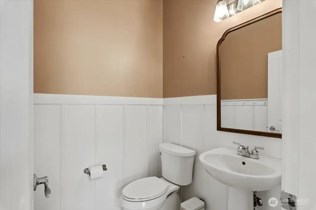 6908 288th Street NW Stanwood WA 98292