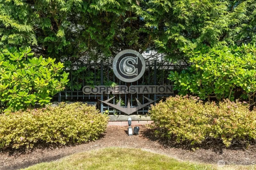 6908 288th Street NW Stanwood WA 98292