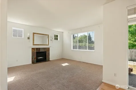 6908 288th Street NW Stanwood WA 98292