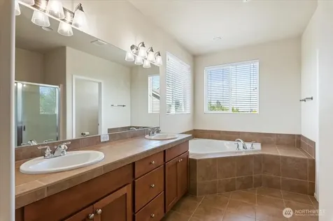 6908 288th Street NW Stanwood WA 98292