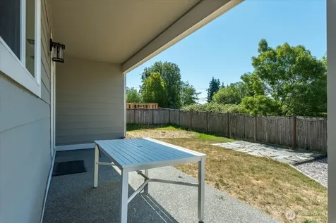 6908 288th Street NW Stanwood WA 98292