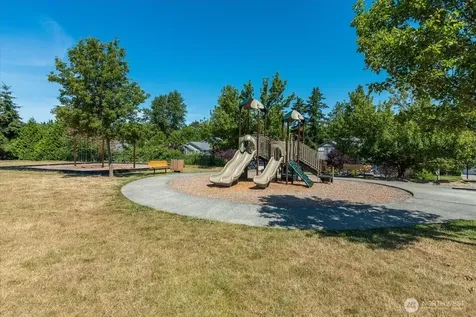 6908 288th Street NW Stanwood WA 98292