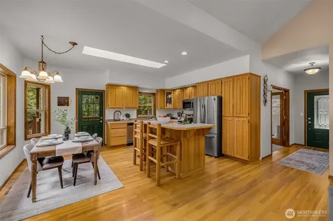 745 George Taylor Road Silverlake WA 98645
