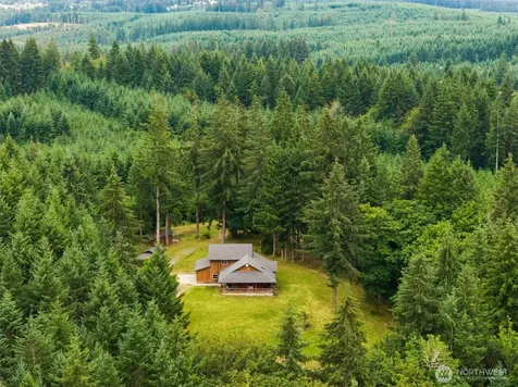 745 George Taylor Road Silverlake WA 98645