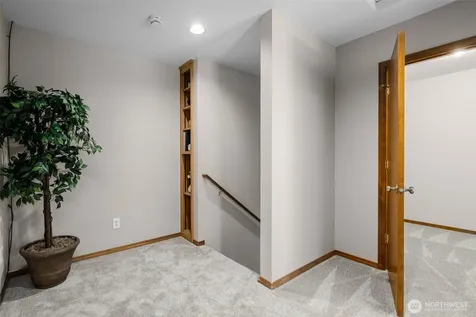 745 George Taylor Road Silverlake WA 98645