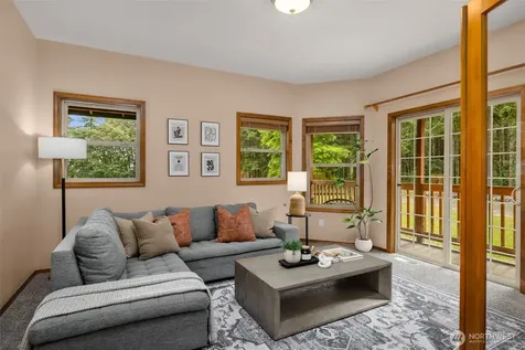 745 George Taylor Road Silverlake WA 98645