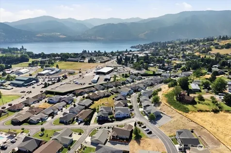 515 Village Drive Manson WA 98831