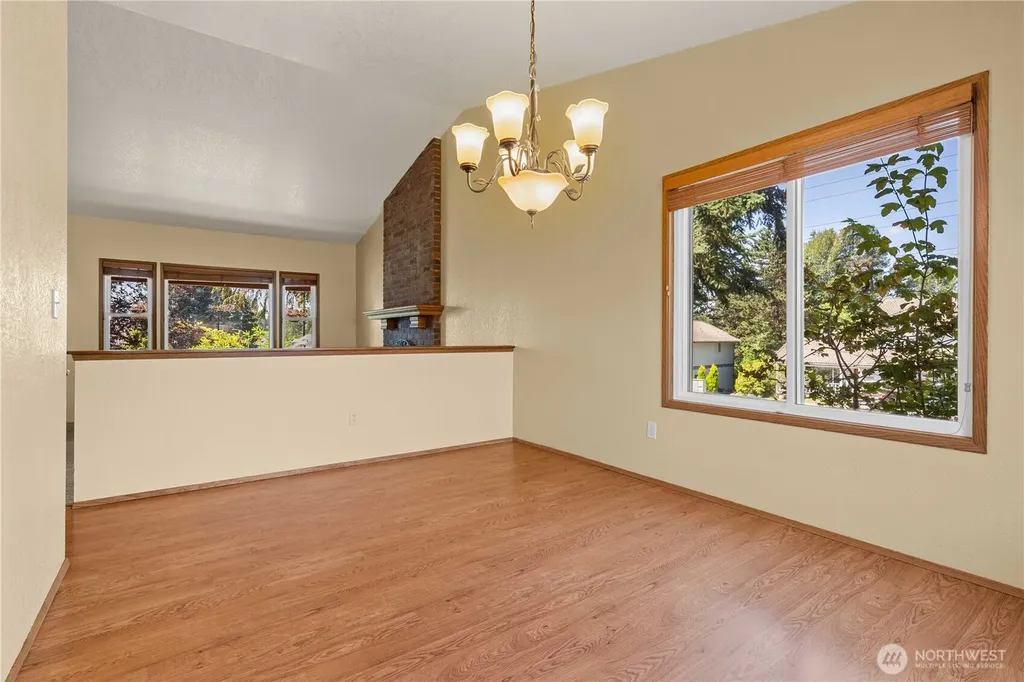 13700 SE 201st Street Kent WA 98042