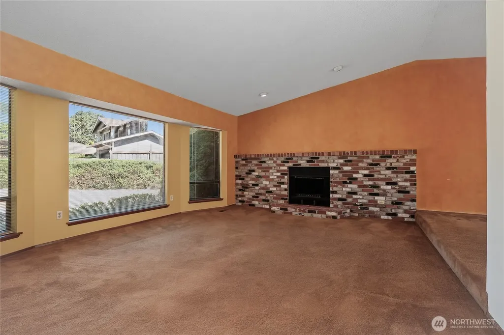 9901 76th Street SW Lakewood WA 98498
