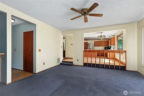 9901 76th Street SW Lakewood WA 98498