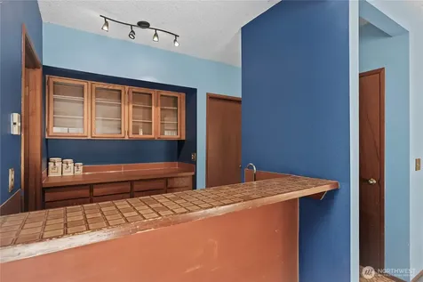 9901 76th Street SW Lakewood WA 98498
