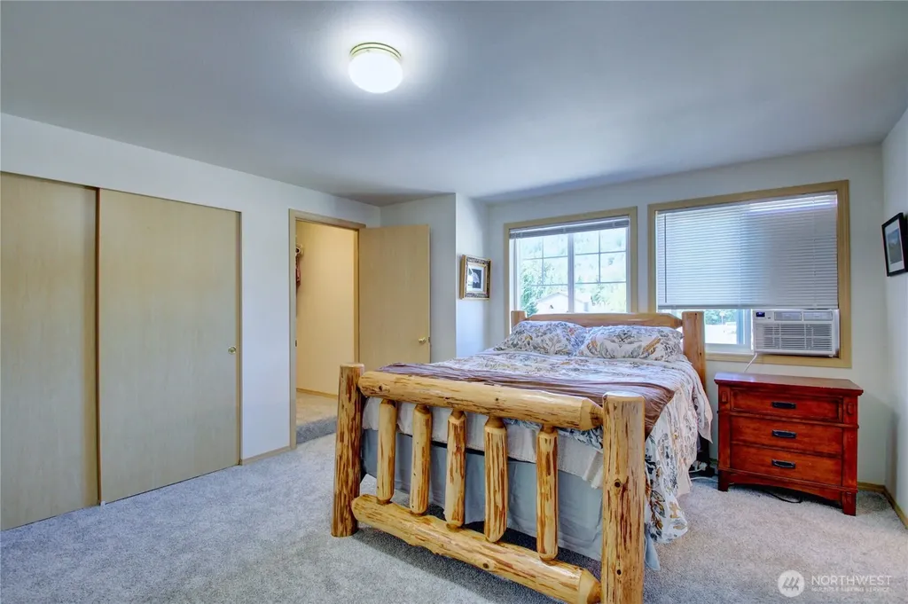 7674 Cedar Park Concrete WA 98237
