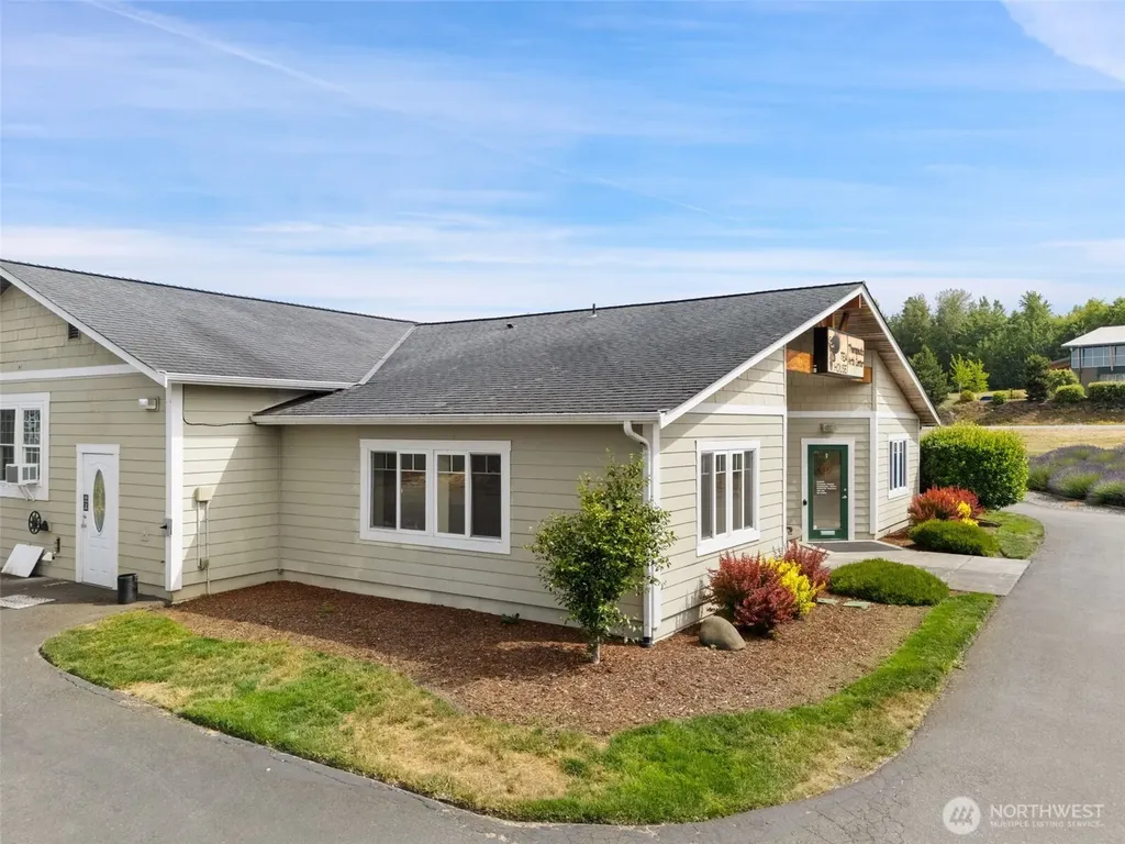 261043 Highway 101 Sequim WA 98382
