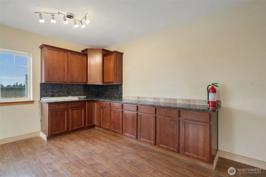 261043 Highway 101 Sequim WA 98382