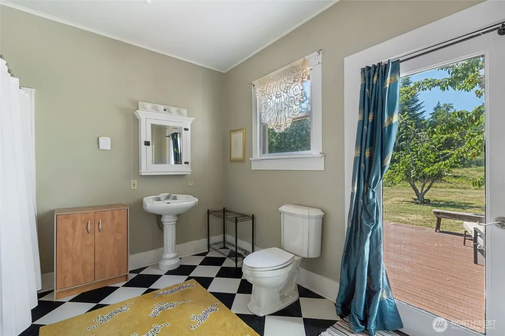 137 Skottowe Lane Friday Harbor WA 98250