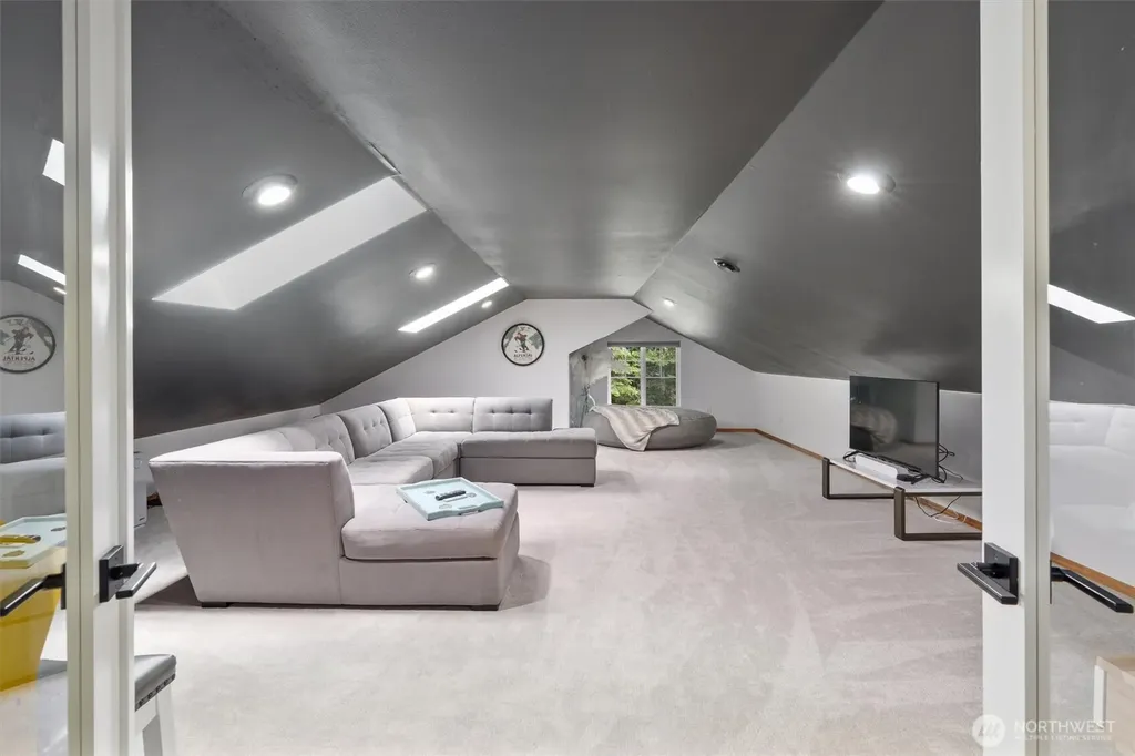 23906 SE 241st Street Maple Valley WA 98038