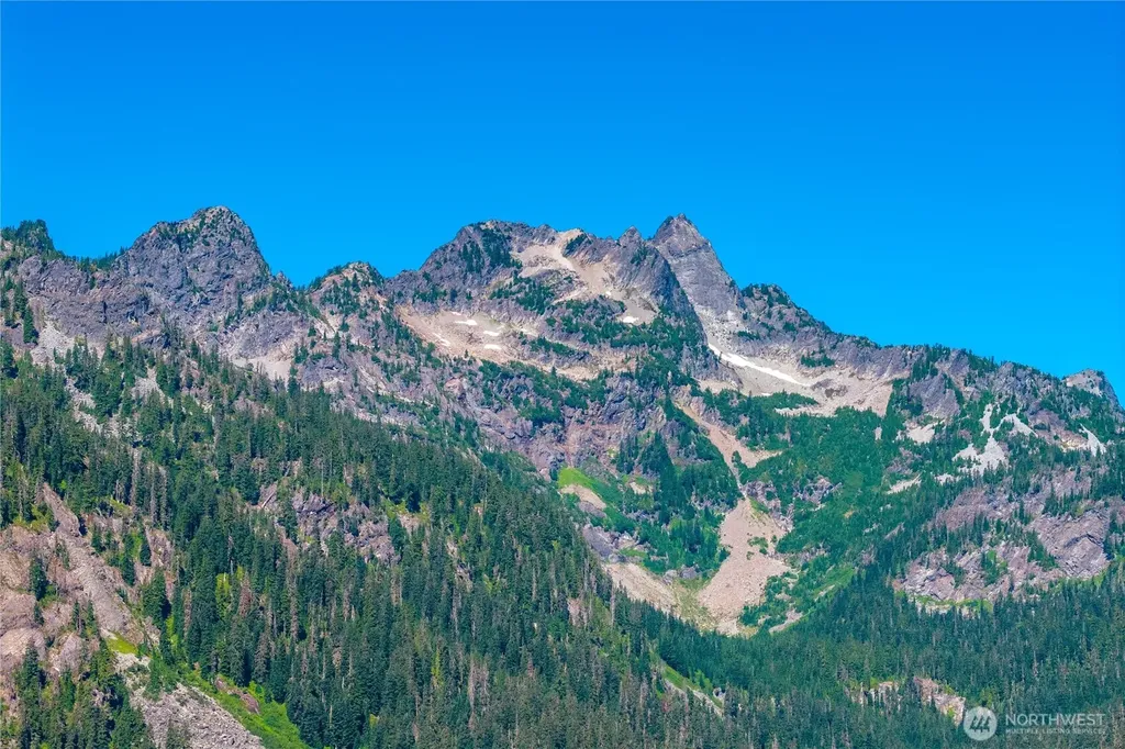 17800 Alpental Access Road North Bend WA 98045