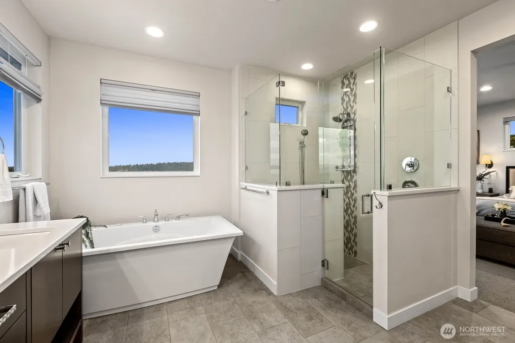 1525 36th Avenue S Seattle WA 98144