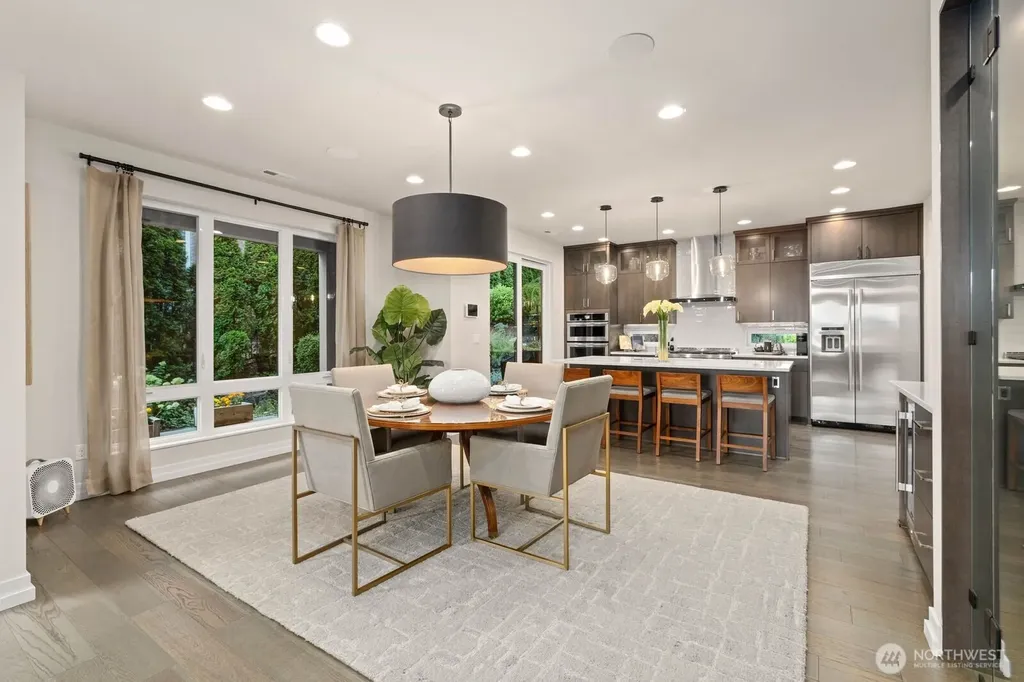1525 36th Avenue S Seattle WA 98144