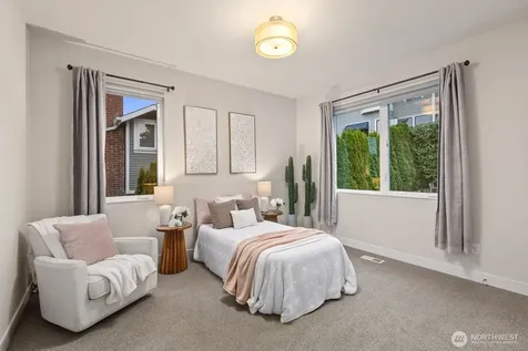1525 36th Avenue S Seattle WA 98144
