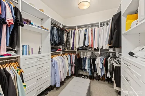 1525 36th Avenue S Seattle WA 98144