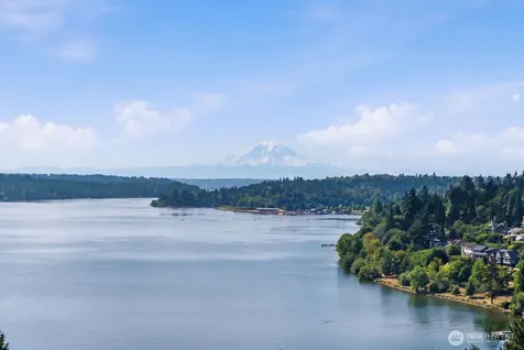 1525 36th Avenue S Seattle WA 98144