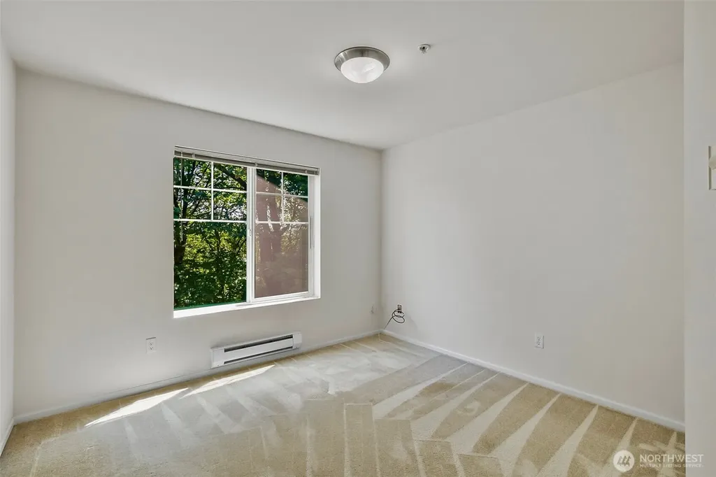 21250 40th Way S Seatac WA 98198