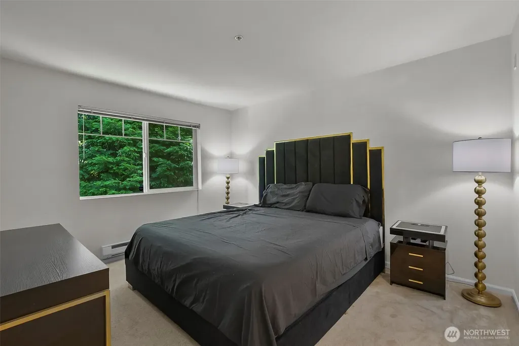 21250 40th Way S Seatac WA 98198