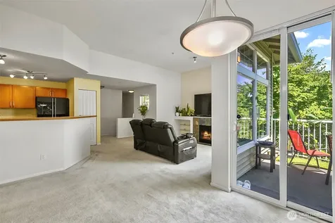 21250 40th Way S Seatac WA 98198