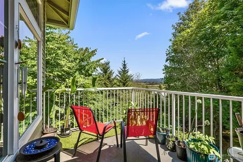 21250 40th Way S Seatac WA 98198