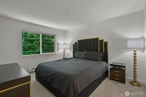 21250 40th Way S Seatac WA 98198