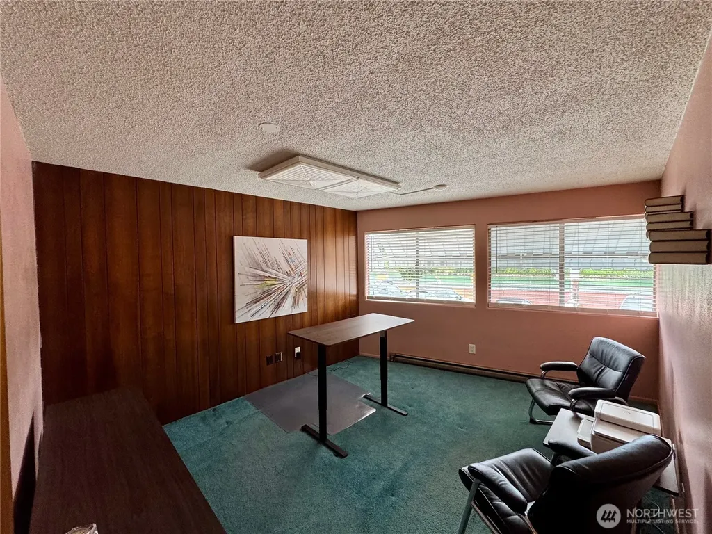 702 Main Mount Vernon WA 98273