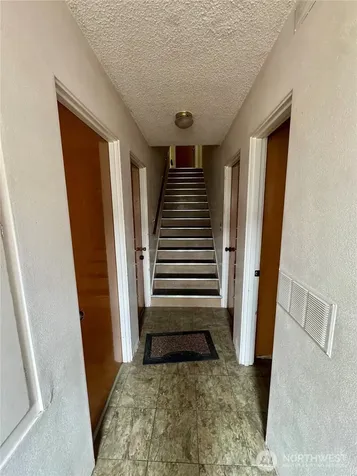 702 Main Mount Vernon WA 98273