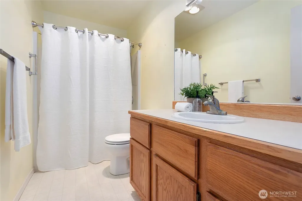 1701 Valhalla Lane Bellingham WA 98226
