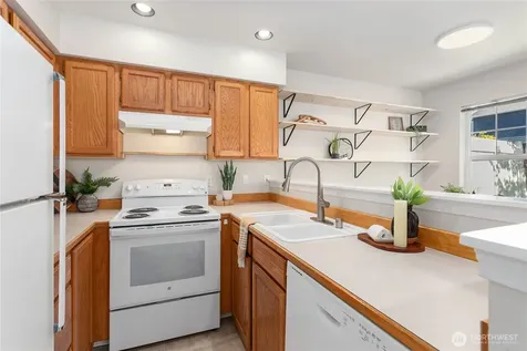 1701 Valhalla Lane Bellingham WA 98226
