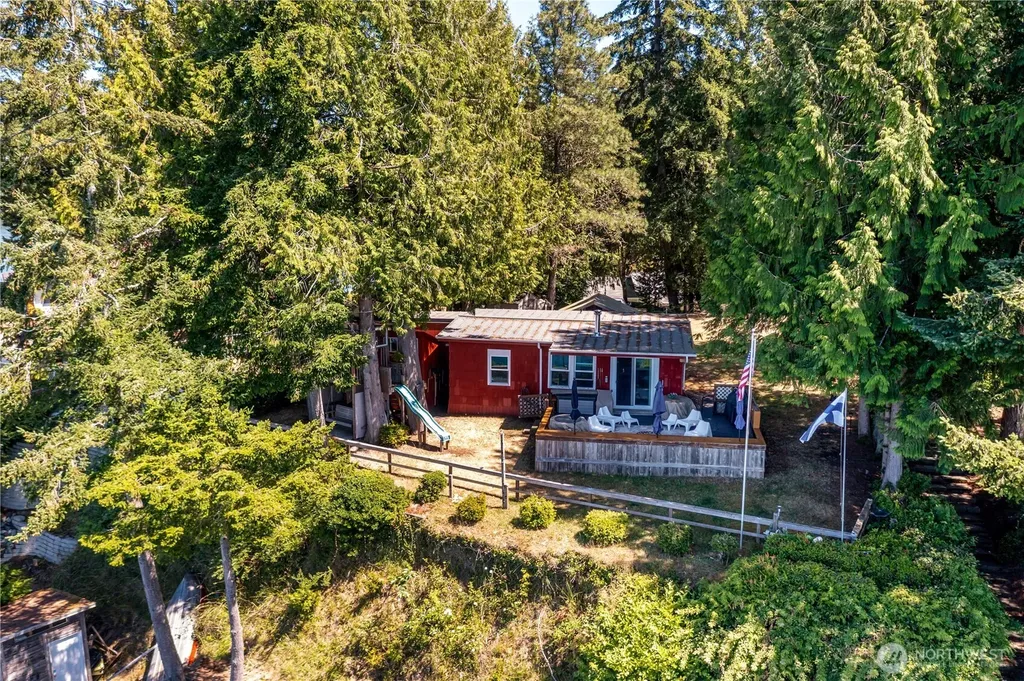 1510 W Herron Blvd NW Lakebay WA 98349