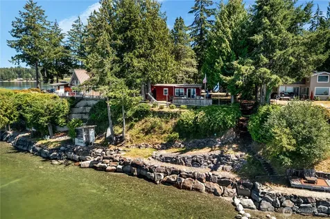 1510 W Herron Blvd NW Lakebay WA 98349