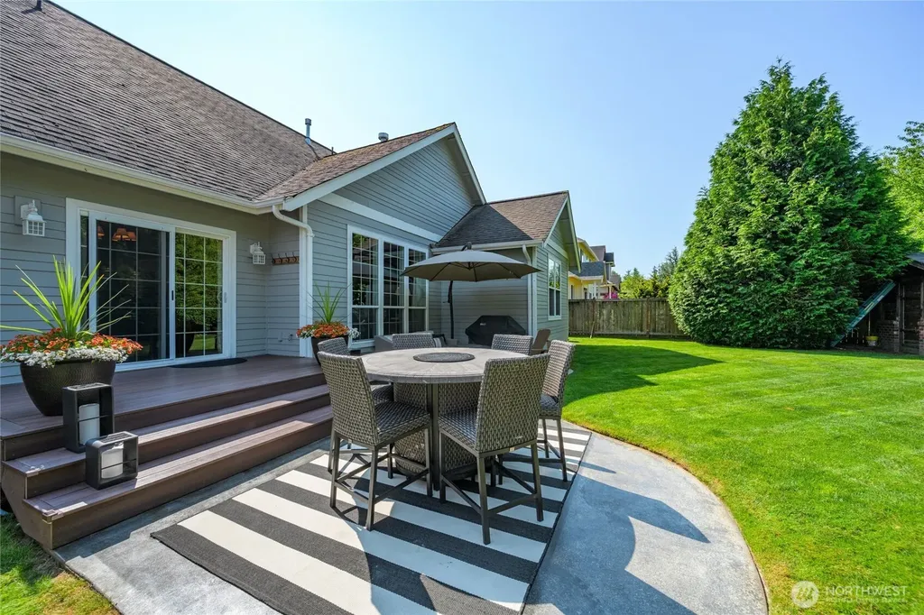 5617 Old Settler Drive Ferndale WA 98248